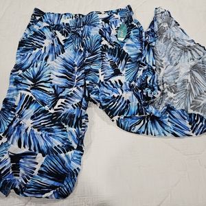 Tropic Goddess Pull On Pant with Side Slit